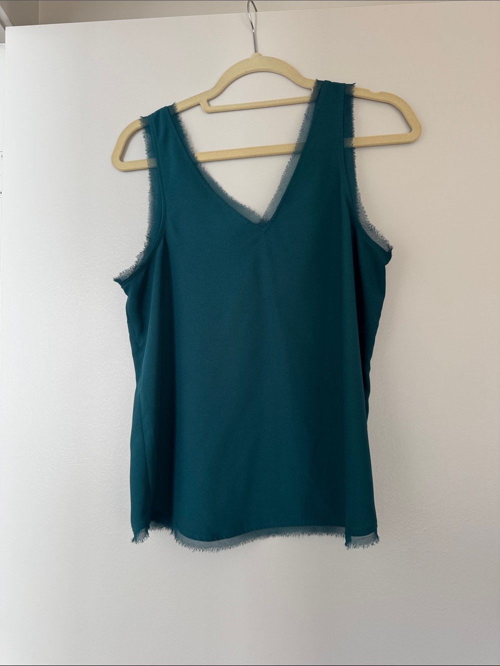 Chelsea28 Teal V-Neck Sleeveless Camisole